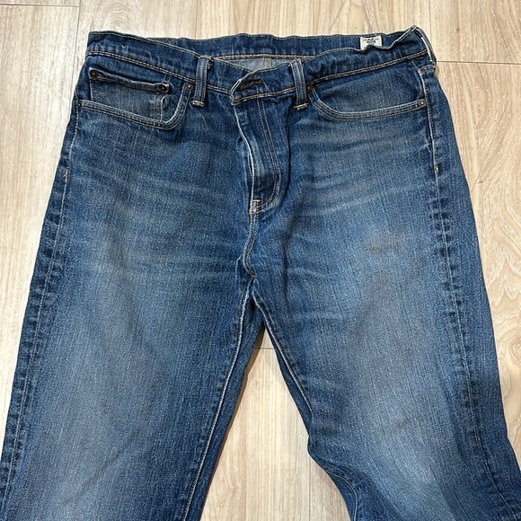 Levis jeans size 36x34 - Picture 3 of 3